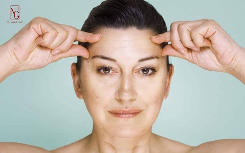 Treo Chân Mày Nội Soi Cải Thiện Nếp Nhăn Lão Hoá Mắt